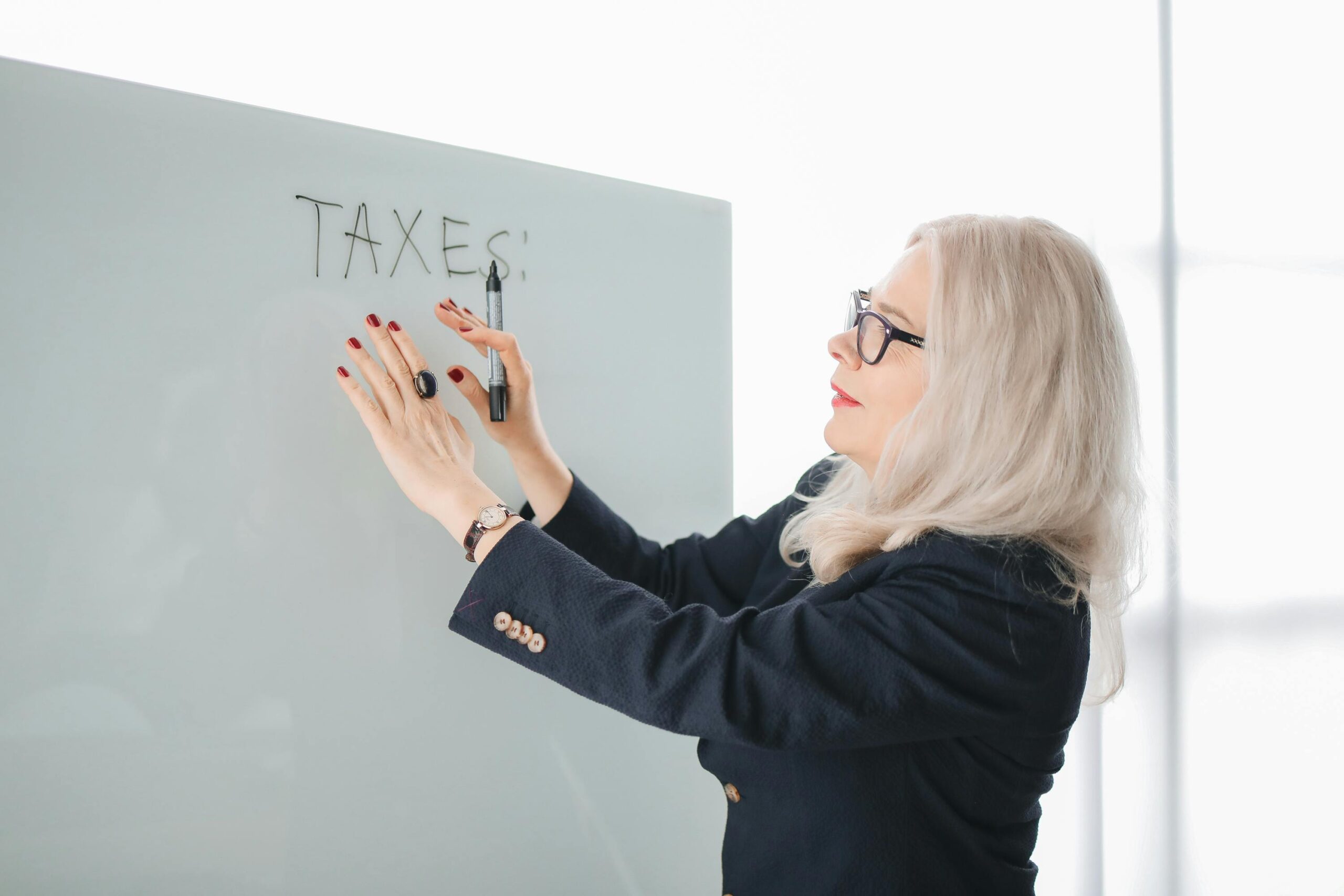 Professional Tax Accounting Services: Why You Need Expert Help for Your Business